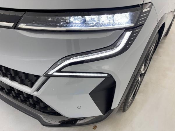 Vente en ligne Renault Megane E-Tech  EV60 220 ch super charge au prix de 27 990 €