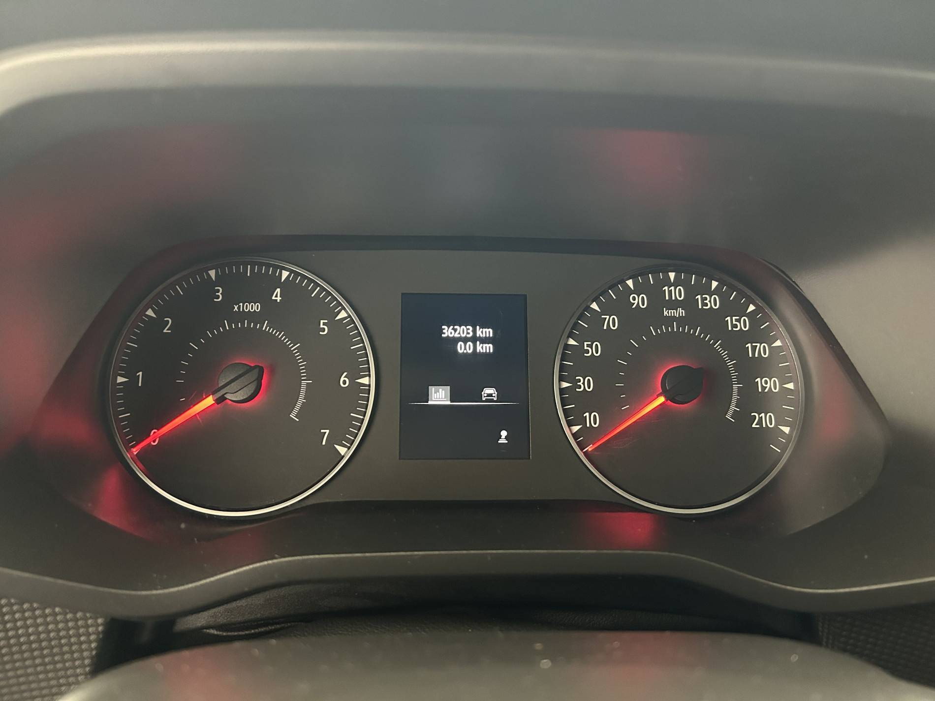 Vente en ligne Renault Trafic 3 Fourgon TRAFIC FGN L1H1 3000 KG BLUE DCI 130 au prix de 24 690 €