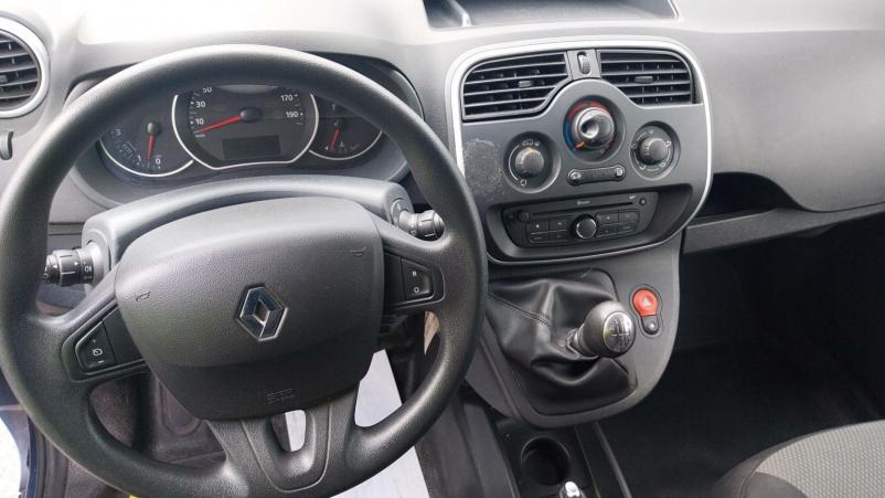 Vente en ligne Renault Kangoo Express  BLUE DCI 95 au prix de 13 490 €