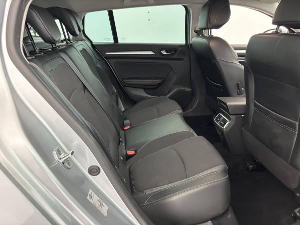 Vente en ligne Renault Megane 4 Estate Mégane IV Estate Blue dCi 115 EDC - 21N au prix de 15 490 €