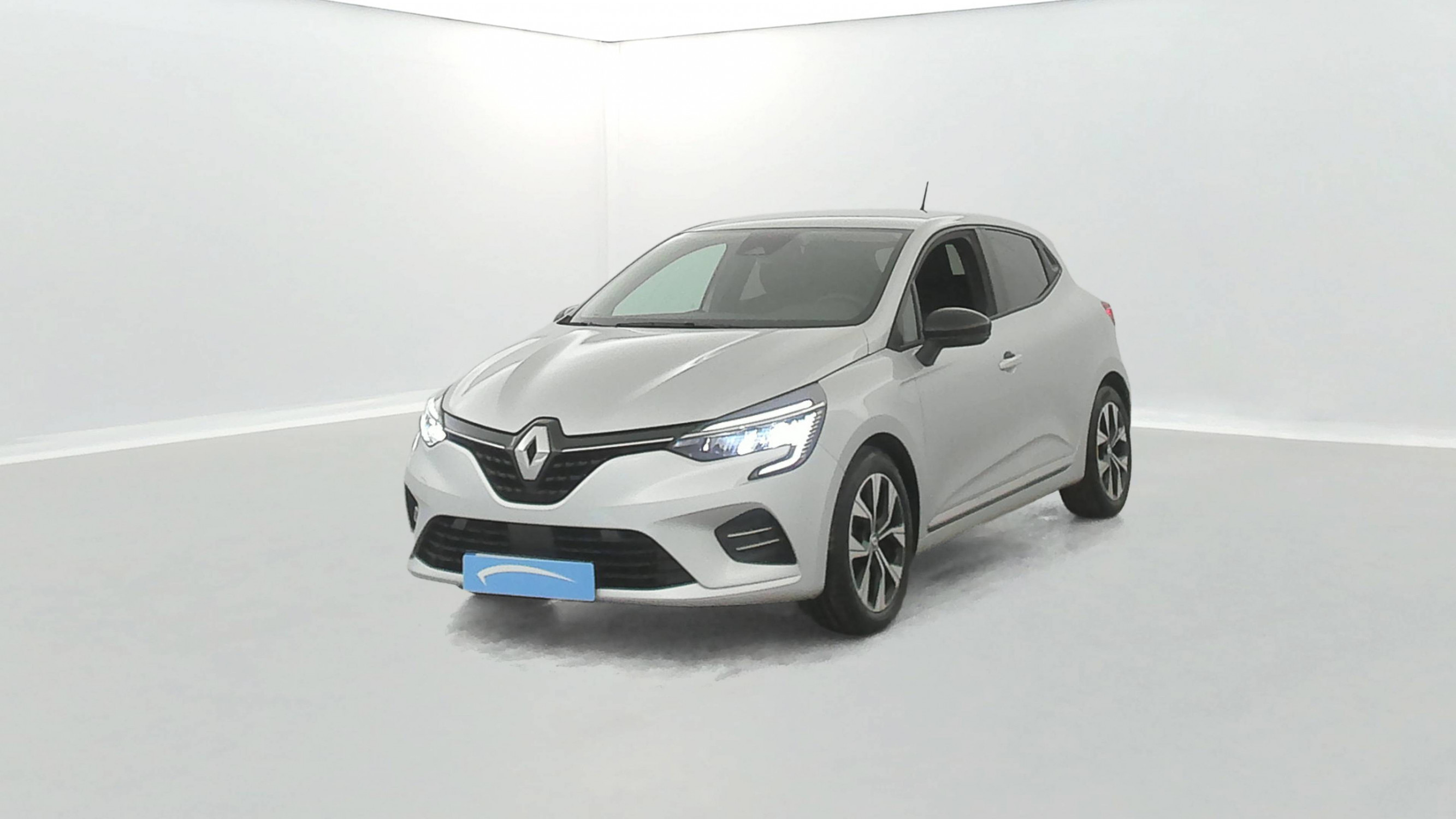 Renault Clio 5 Clio E-Tech full hybrid 145 occasion de 2023 en vente à Argentan