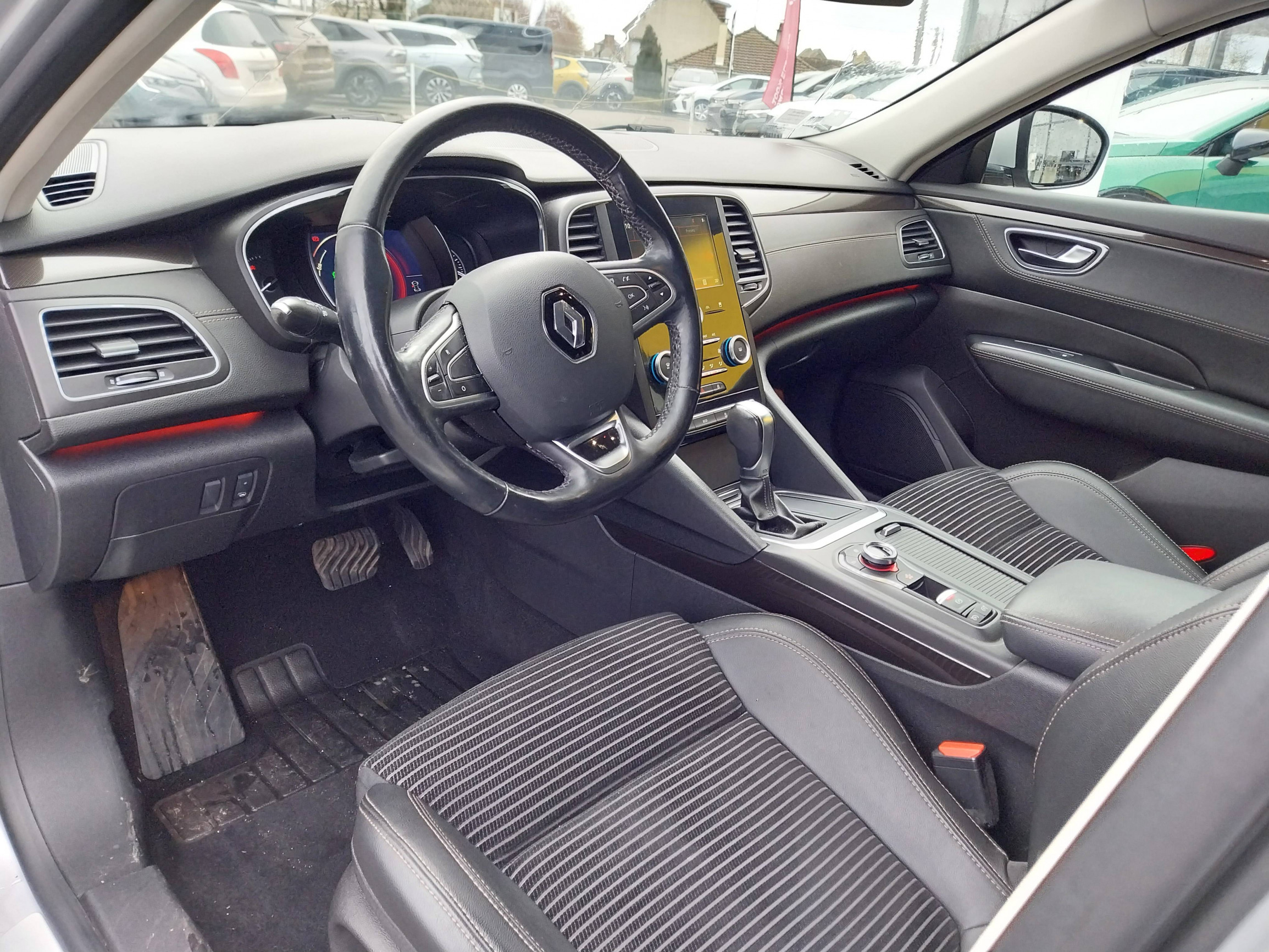 Vente en ligne Renault Talisman  Tce 150 Energy EDC au prix de 13 790 €