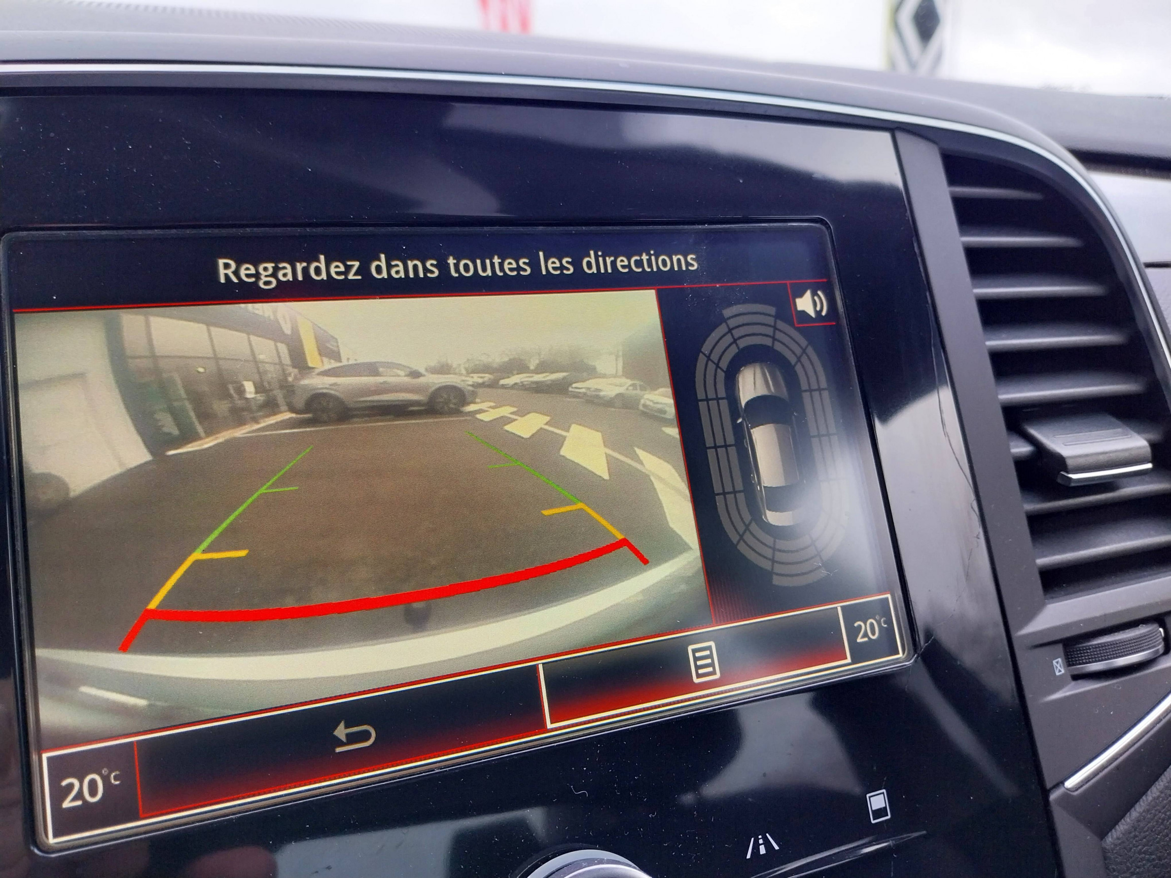 Vente en ligne Renault Talisman  Tce 150 Energy EDC au prix de 13 790 €