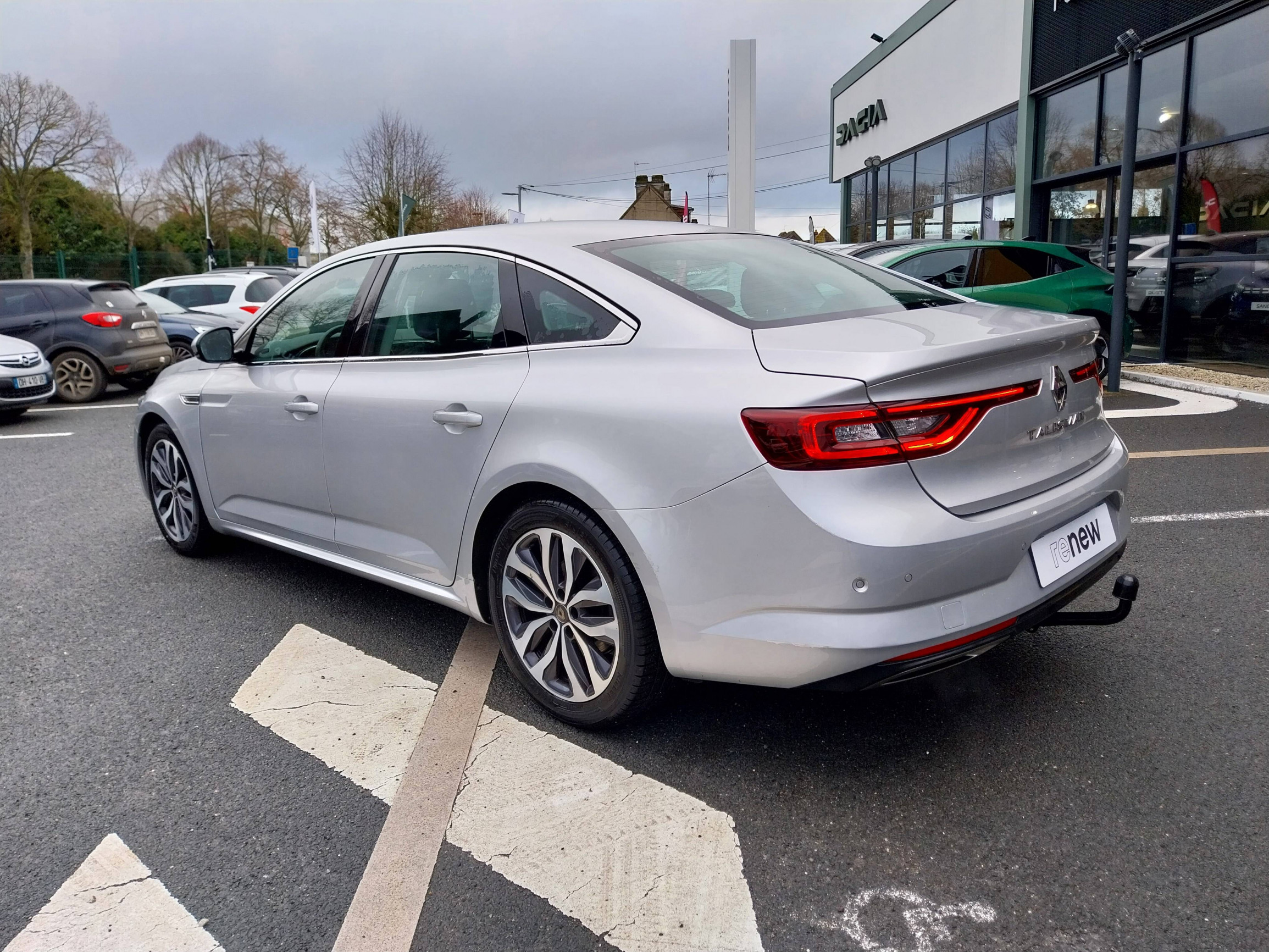 Vente en ligne Renault Talisman  Tce 150 Energy EDC au prix de 13 790 €