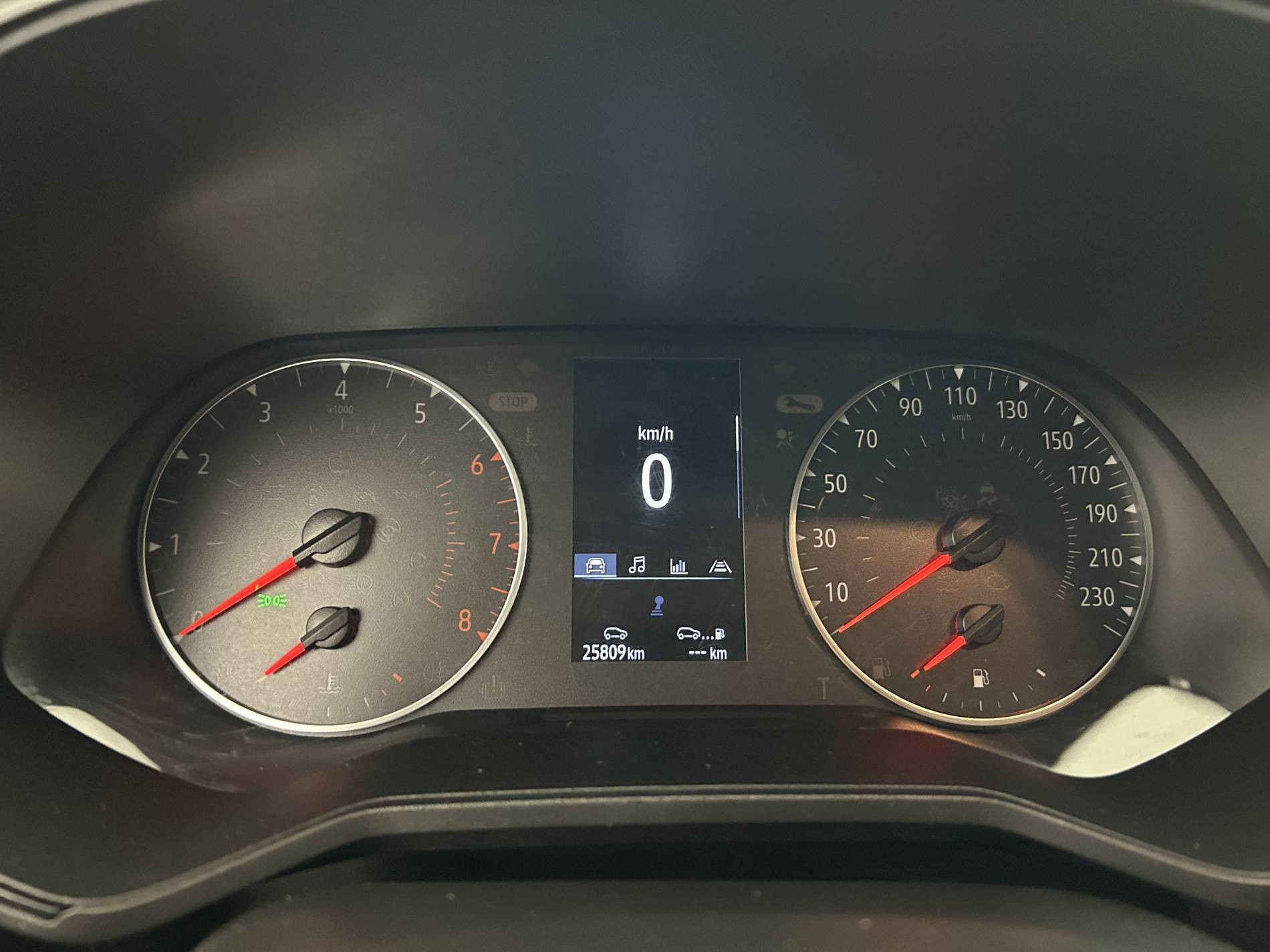 Vente en ligne Renault Clio 5 Clio TCe 90 au prix de 13 990 €