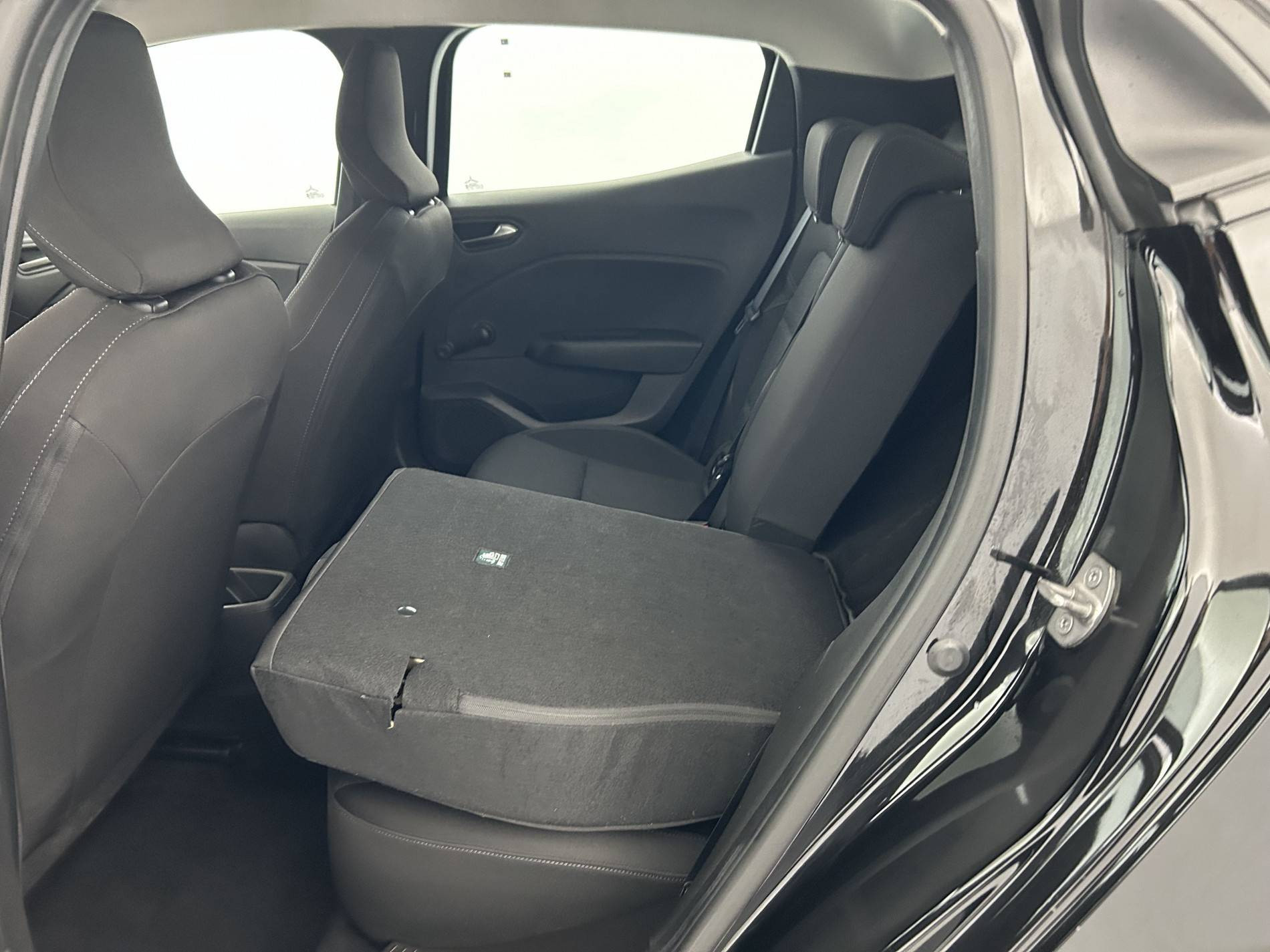 Vente en ligne Renault Clio 5 Clio TCe 90 au prix de 13 990 €