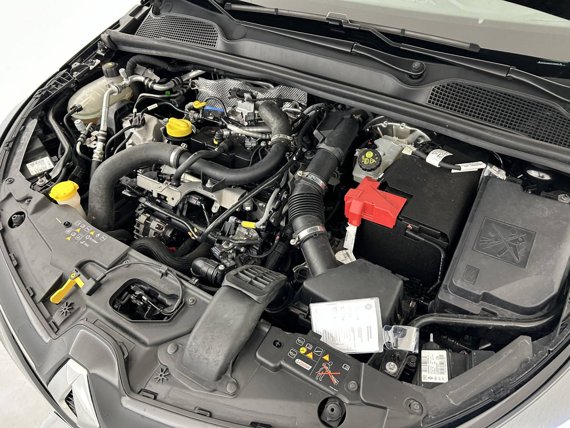 Vente en ligne Renault Clio 5 Clio TCe 90 au prix de 14 390 €