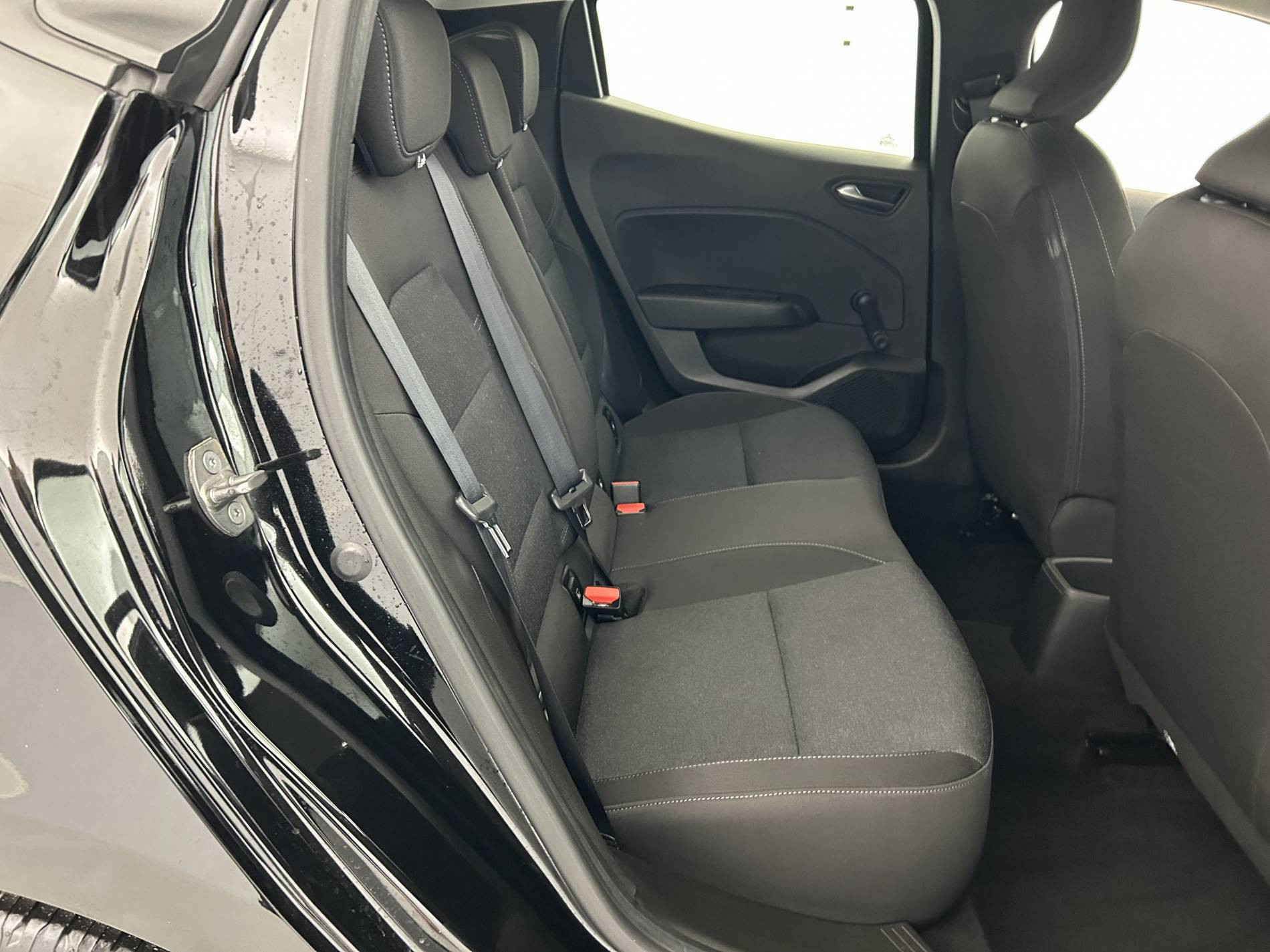 Vente en ligne Renault Clio 5 Clio TCe 90 au prix de 14 390 €