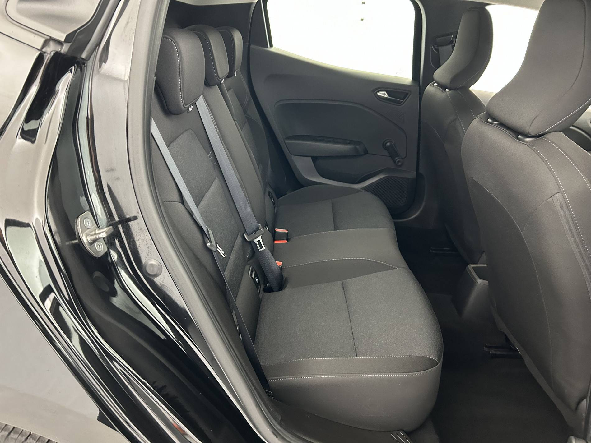 Vente en ligne Renault Clio 5 Clio TCe 90 au prix de 13 990 €