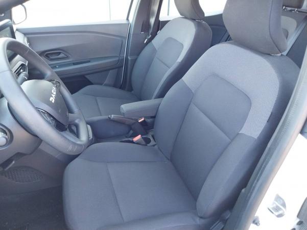 Vente en ligne Dacia Sandero  ECO-G 100 au prix de 13 690 €
