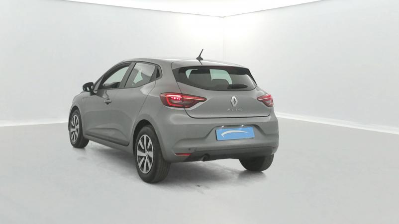 Vente en ligne Renault Clio 5 Clio TCe 90 au prix de 15 990 €