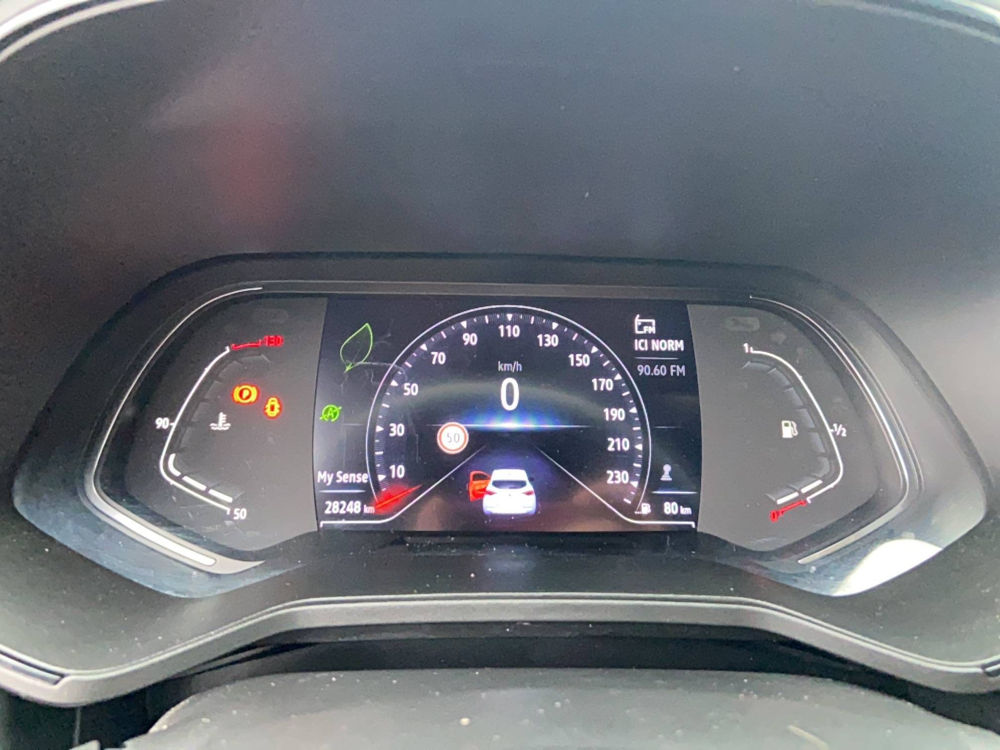 Vente en ligne Renault Clio 5 Clio TCe 90 - 21N au prix de 15 490 €