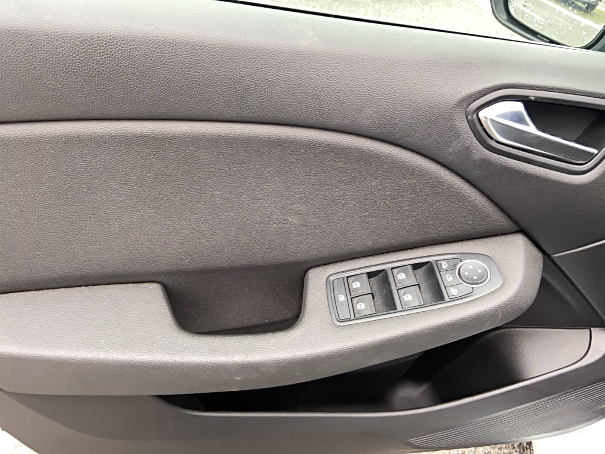 Vente en ligne Renault Clio 5 Clio TCe 90 - 21N au prix de 15 490 €