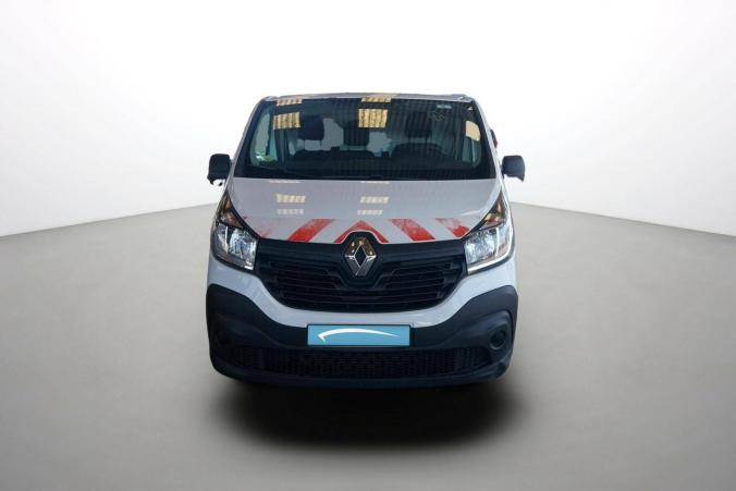 Vente en ligne Renault Trafic 3 Fourgon TRAFIC FGN L1H1 1000 KG DCI 95 E6 STOP&START au prix de 15 990 €