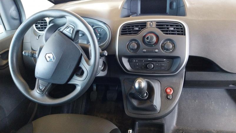 Vente en ligne Renault Kangoo Express  BLUE DCI 95 au prix de 12 990 €