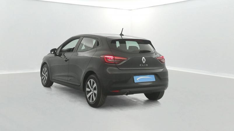 Vente en ligne Renault Clio 5 Clio TCe 90 au prix de 15 990 €