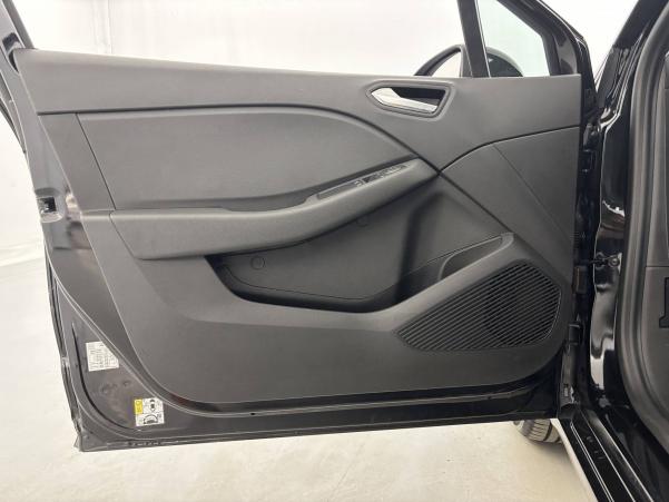 Vente en ligne Renault Clio 5 Clio TCe 90 au prix de 15 990 €