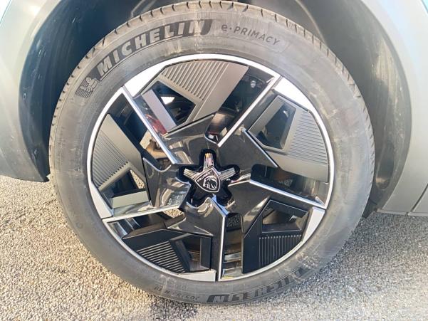 Vente en ligne Peugeot 408  PureTech 130 ch S&S EAT8 au prix de 23 490 €
