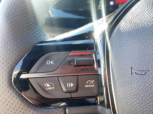 Vente en ligne Peugeot 408  PureTech 130 ch S&S EAT8 au prix de 23 490 €