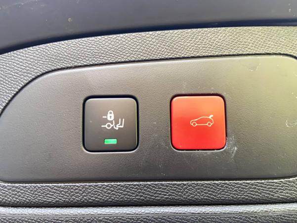 Vente en ligne Ds DS7 Crossback  BlueHDi 180 EAT8 au prix de 23 990 €