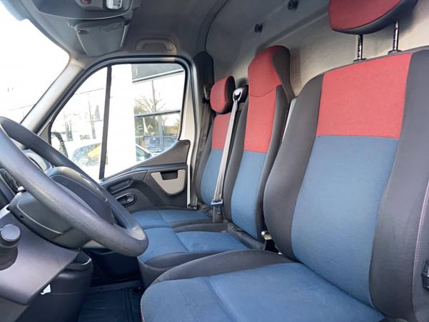 Vente en ligne Renault Master 3 Fourgon MASTER FGN L2H2 3.3t 2.3 dCi 130 E6 au prix de 21 190 €