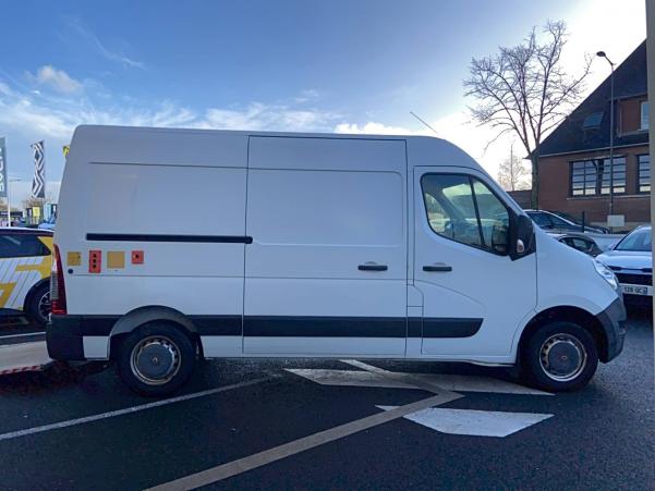 Vente en ligne Renault Master 3 Fourgon MASTER FGN L2H2 3.3t 2.3 dCi 130 E6 au prix de 21 190 €