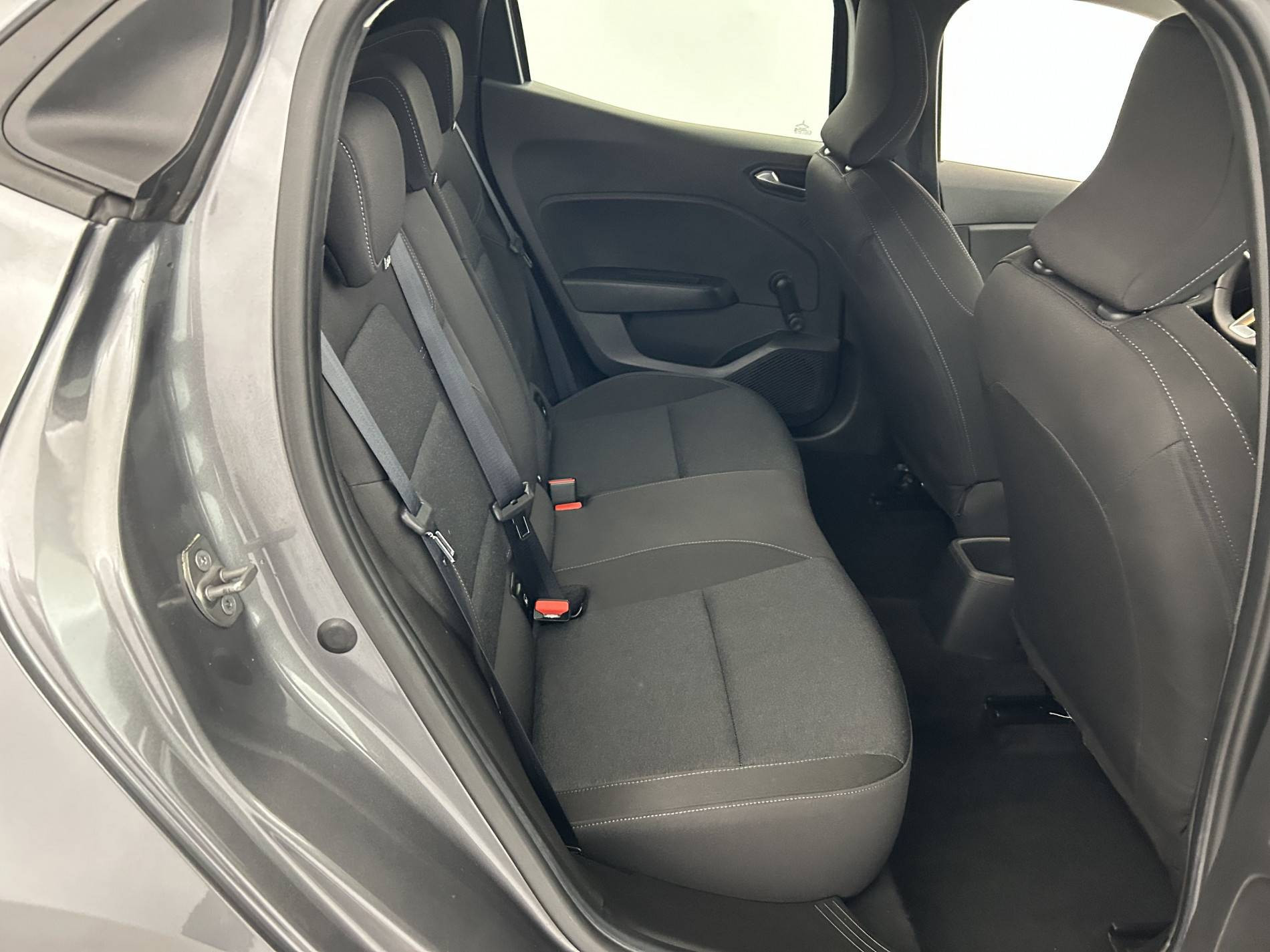 Vente en ligne Renault Clio 5 Clio TCe 90 au prix de 13 990 €