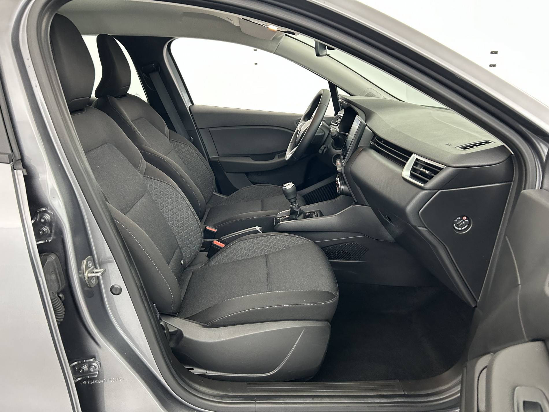 Vente en ligne Renault Clio 5 Clio TCe 90 au prix de 13 990 €