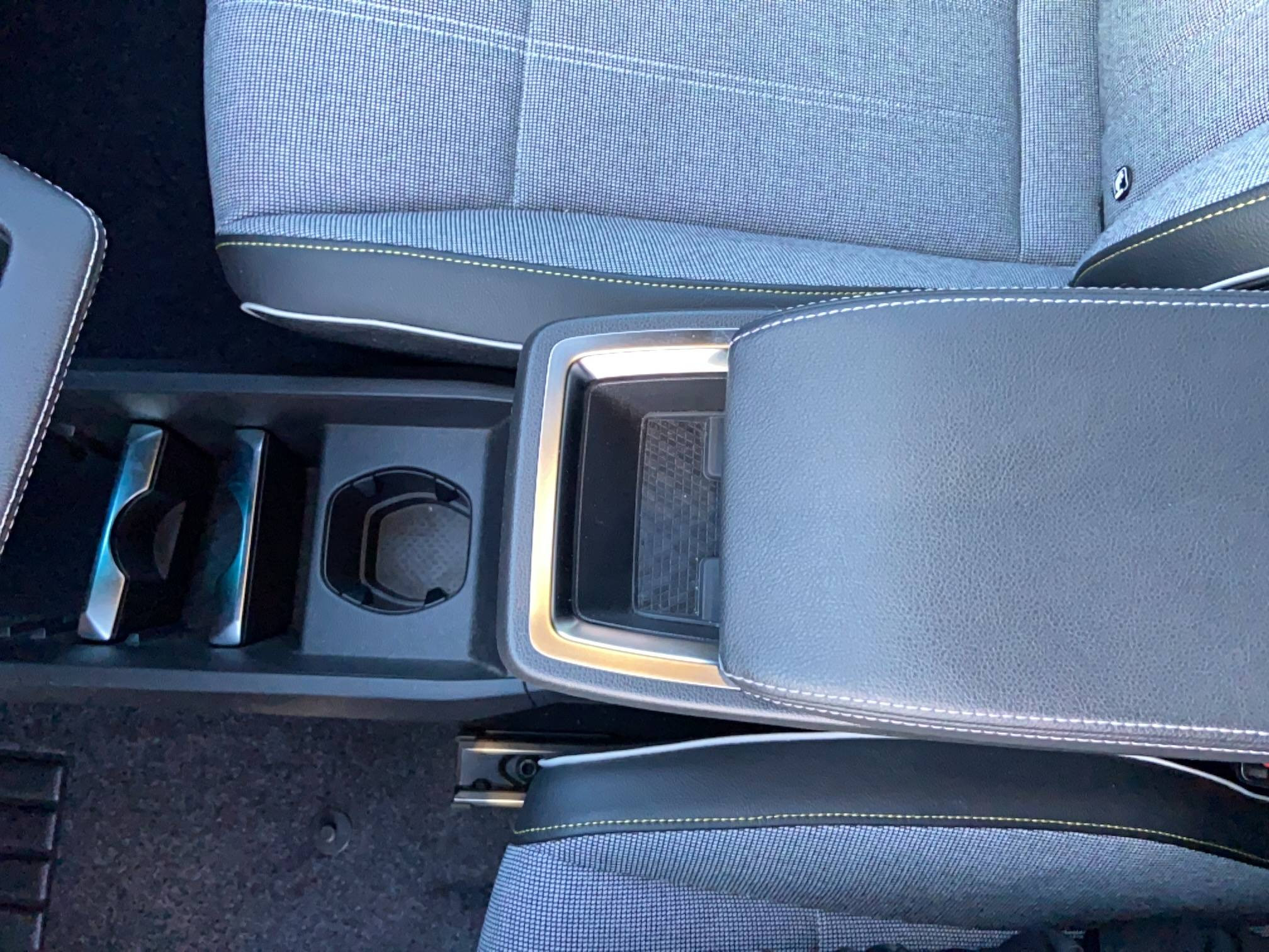 Vente en ligne Renault Megane E-Tech  EV60 220 ch super charge au prix de 26 990 €