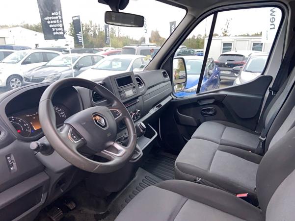 Vente en ligne Renault Master 3 Châssis Cabine MASTER CC PROP RJ3500 PAF AR COURT L2 DCI 130 au prix de 28 990 €