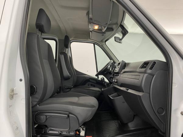 Vente en ligne Renault Master 3 Châssis Cabine MASTER CDC PROP RJ3500 L3 DCI 130 au prix de 33 490 €