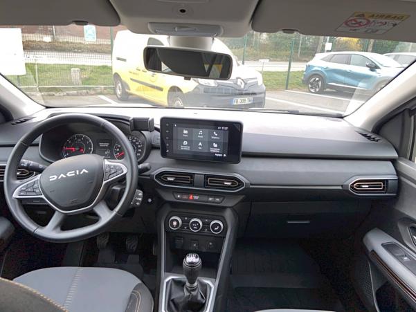 Vente en ligne Dacia Sandero  ECO-G 100 au prix de 17 690 €