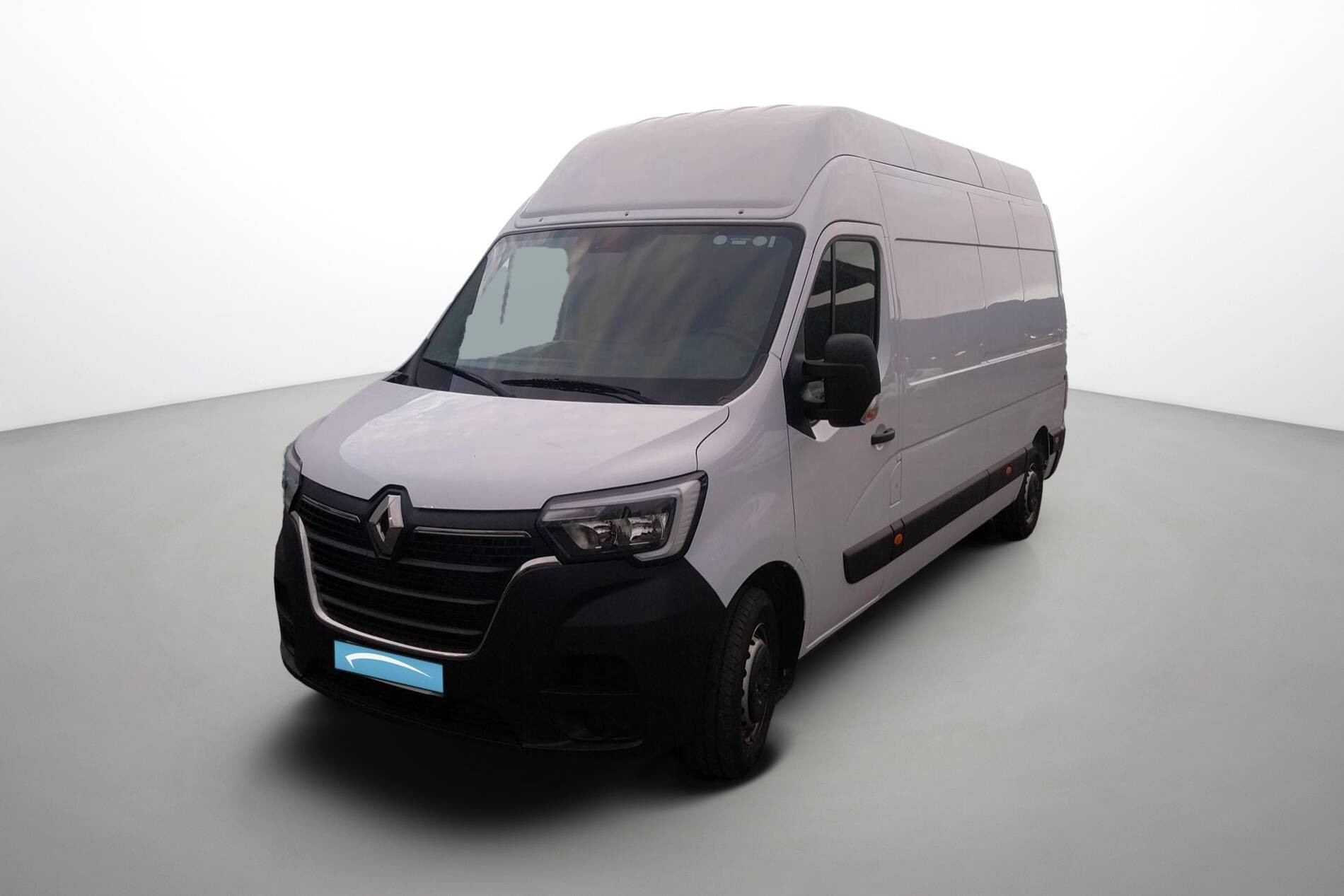 Vente en ligne Renault Master Fourgon MASTER FGN TRAC F3500 L3H3 BLUE DCI 135 au prix de 29 990 €