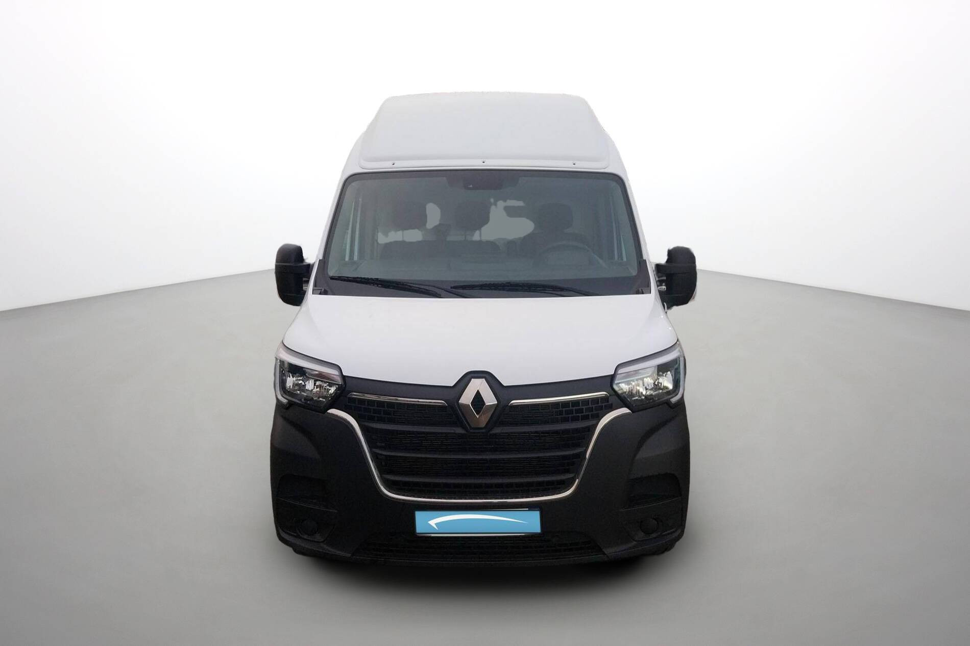 Vente en ligne Renault Master Fourgon MASTER FGN TRAC F3500 L3H3 BLUE DCI 135 au prix de 28 490 €