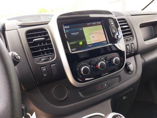 Vente en ligne Renault Trafic 3 Fourgon TRAFIC FGN L2H1 1300 KG DCI 120 au prix de 24 990 €