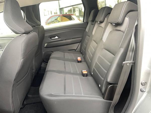 Vente en ligne Dacia Jogger  Hybrid 140 7 places au prix de 25 990 €