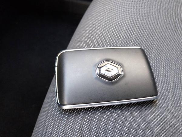 Vente en ligne Renault Arkana  mild hybrid 140 EDC FAP - 22 au prix de 18 990 €