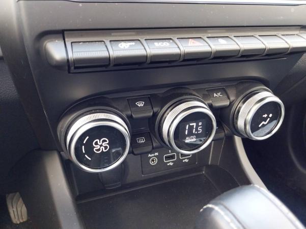 Vente en ligne Renault Arkana  mild hybrid 140 EDC FAP - 22 au prix de 18 990 €