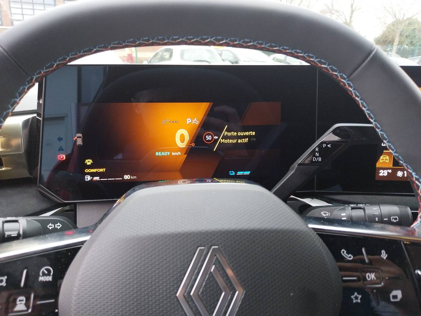 Vente en ligne Renault Clio 6 Clio E-Tech full hybrid 160 ch au prix de 30 800 €