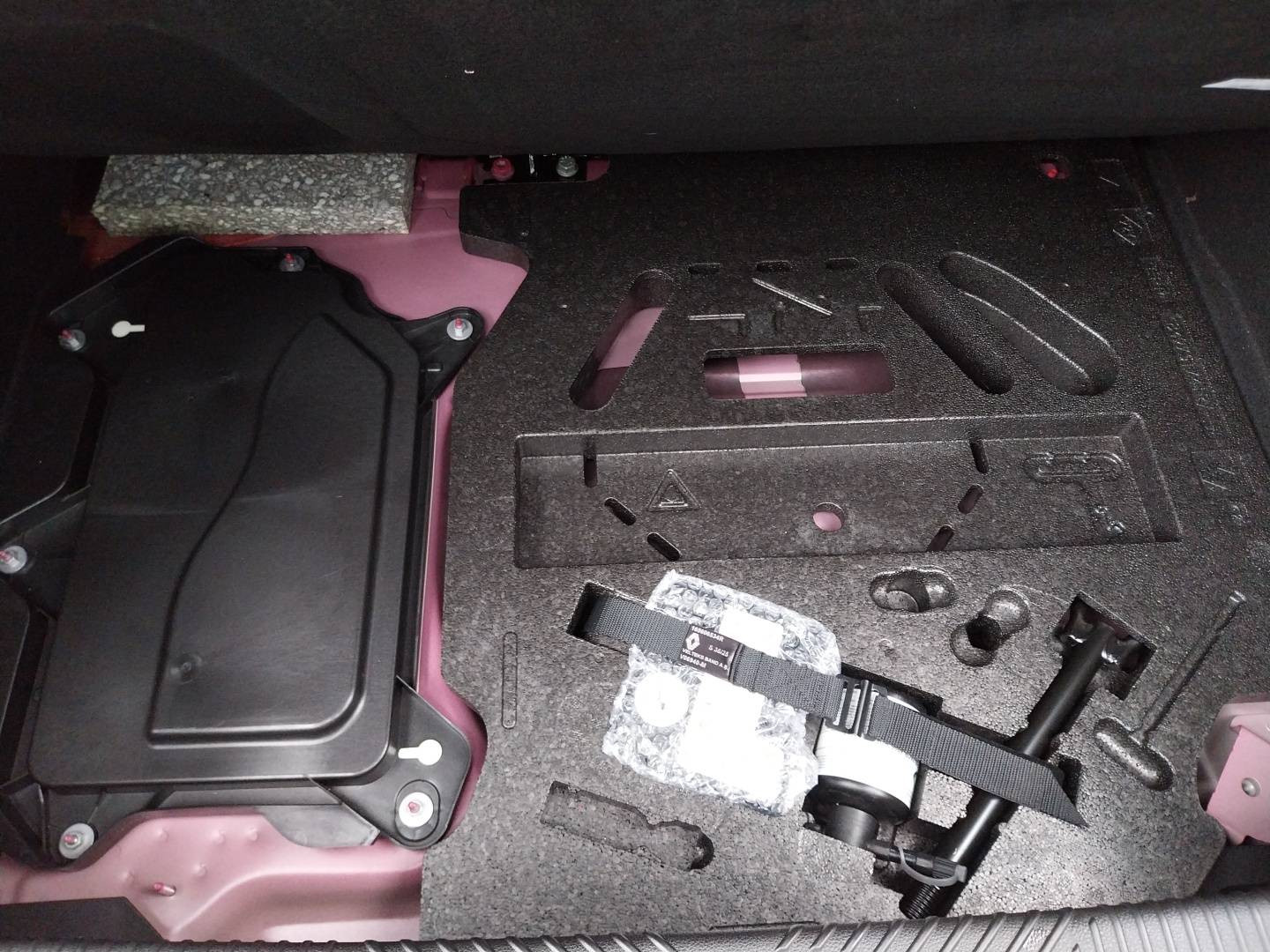 Vente en ligne Renault Clio 6 Clio E-Tech full hybrid 160 ch au prix de 30 800 €