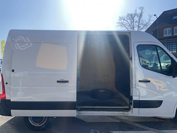 Vente en ligne Renault Master 3 Fourgon MASTER FGN TRAC F3500 L2H2 BLUE DCI 150 au prix de 24 990 €