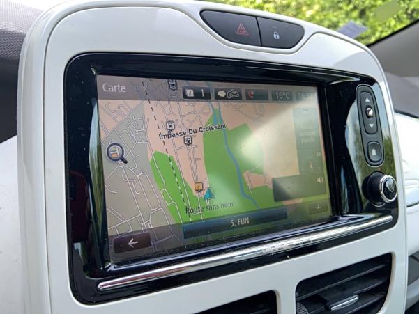 Vente en ligne Renault Zoé Zoe au prix de 4 690 €