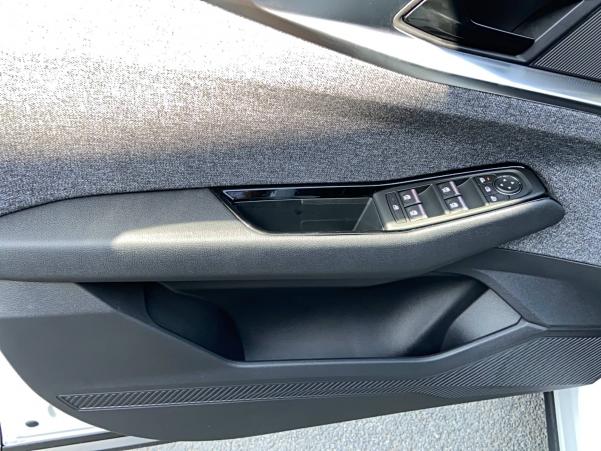 Vente en ligne Renault Espace Espace E-Tech full hybrid 200 GSR2 au prix de 38 590 €