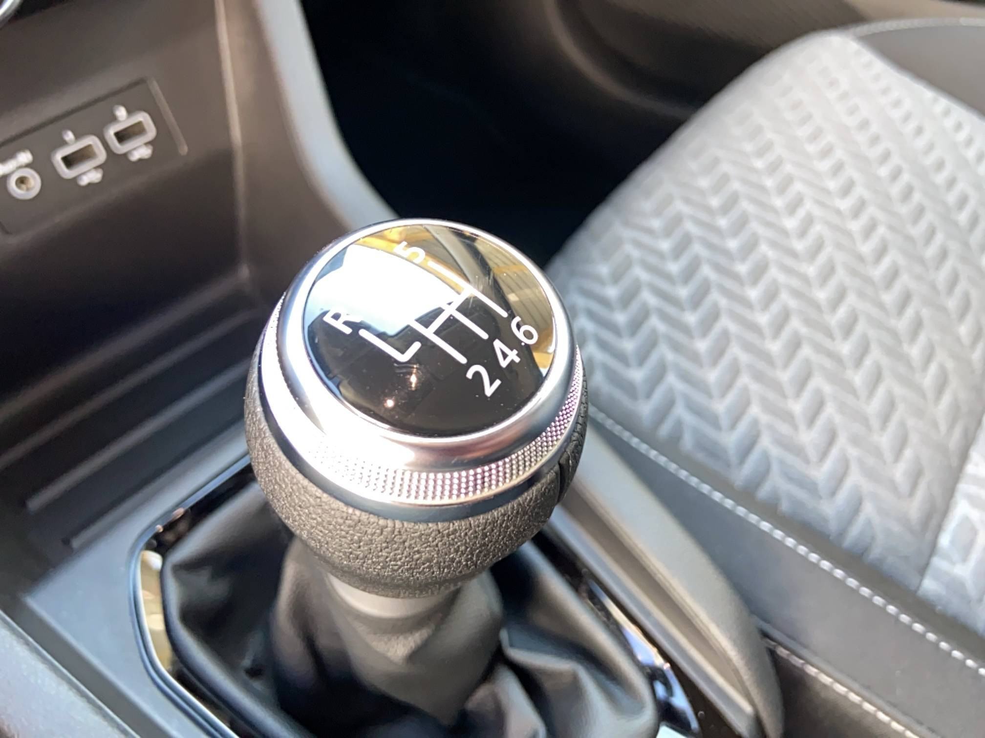 Vente en ligne Renault Clio 5 Clio Blue dCi 100 au prix de 13 990 €