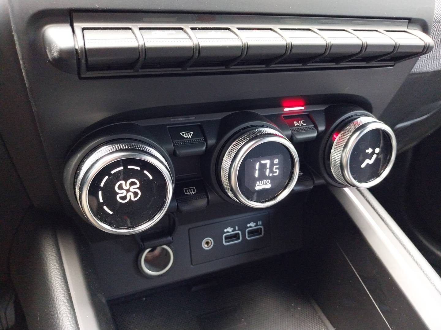 Vente en ligne Renault Clio 5 Clio TCe 90 ch GSR2 au prix de 19 490 €