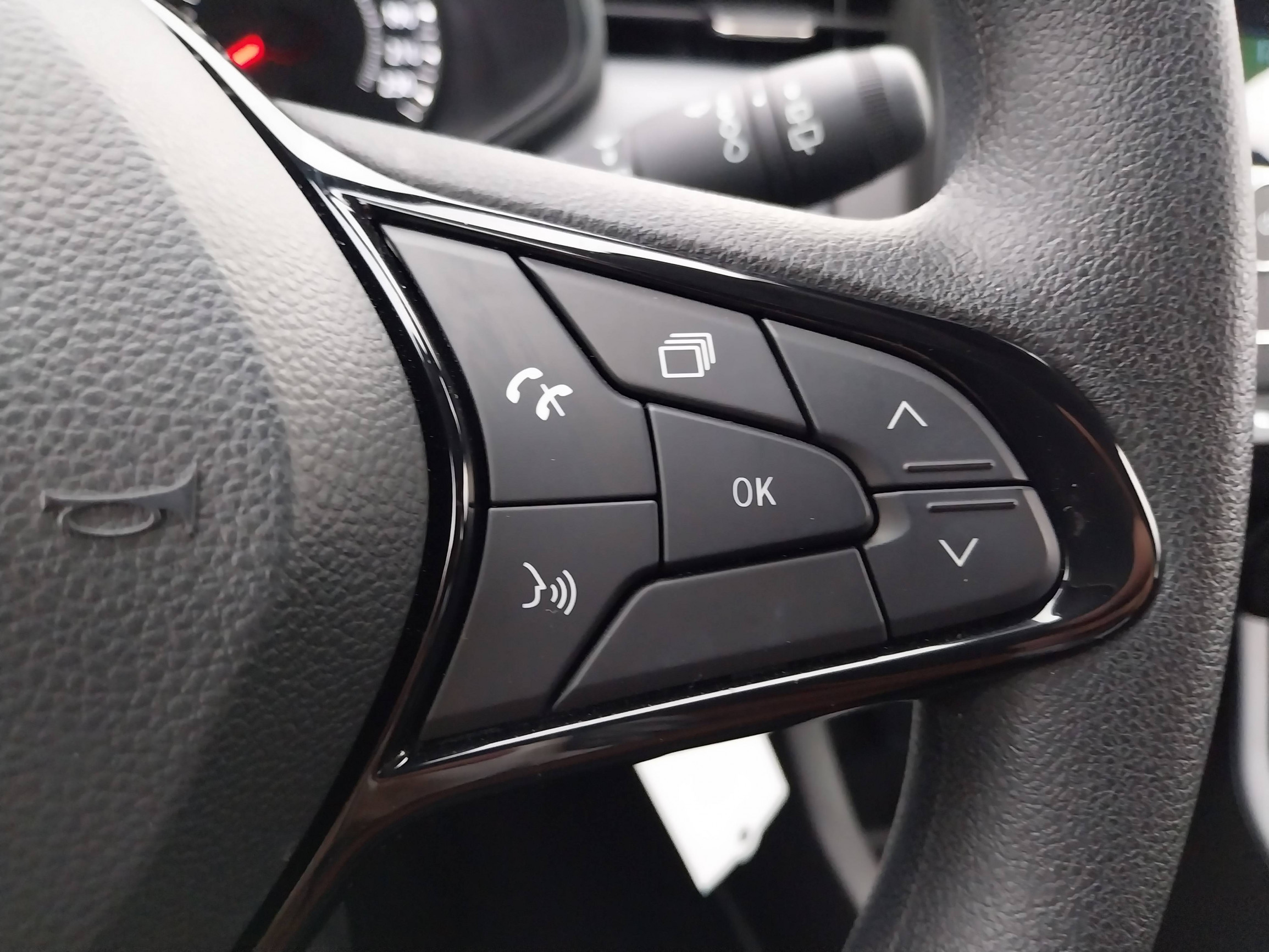 Vente en ligne Renault Clio 5 Clio SCe 65 au prix de 13 190 €