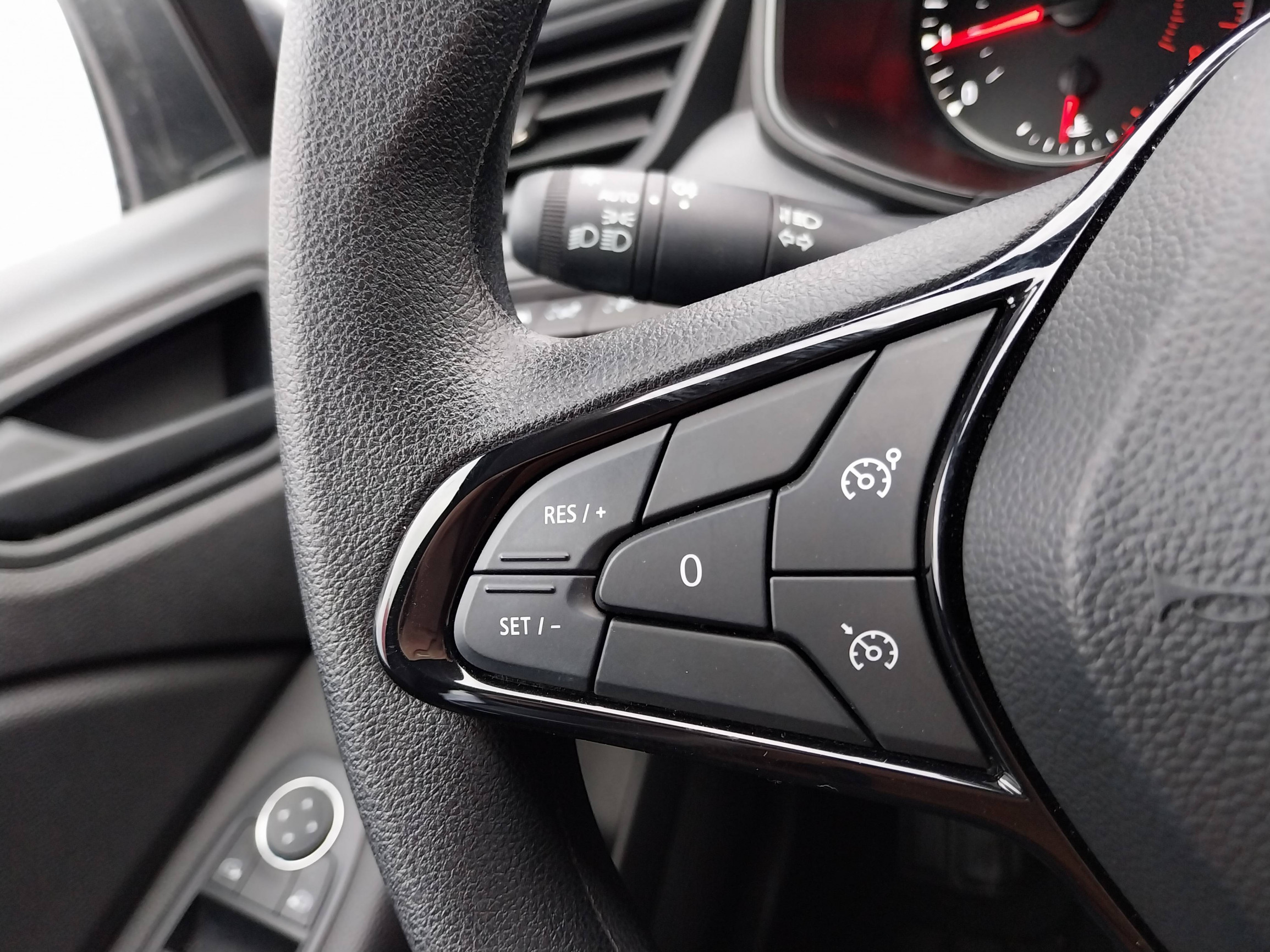 Vente en ligne Renault Clio 5 Clio SCe 65 au prix de 13 190 €