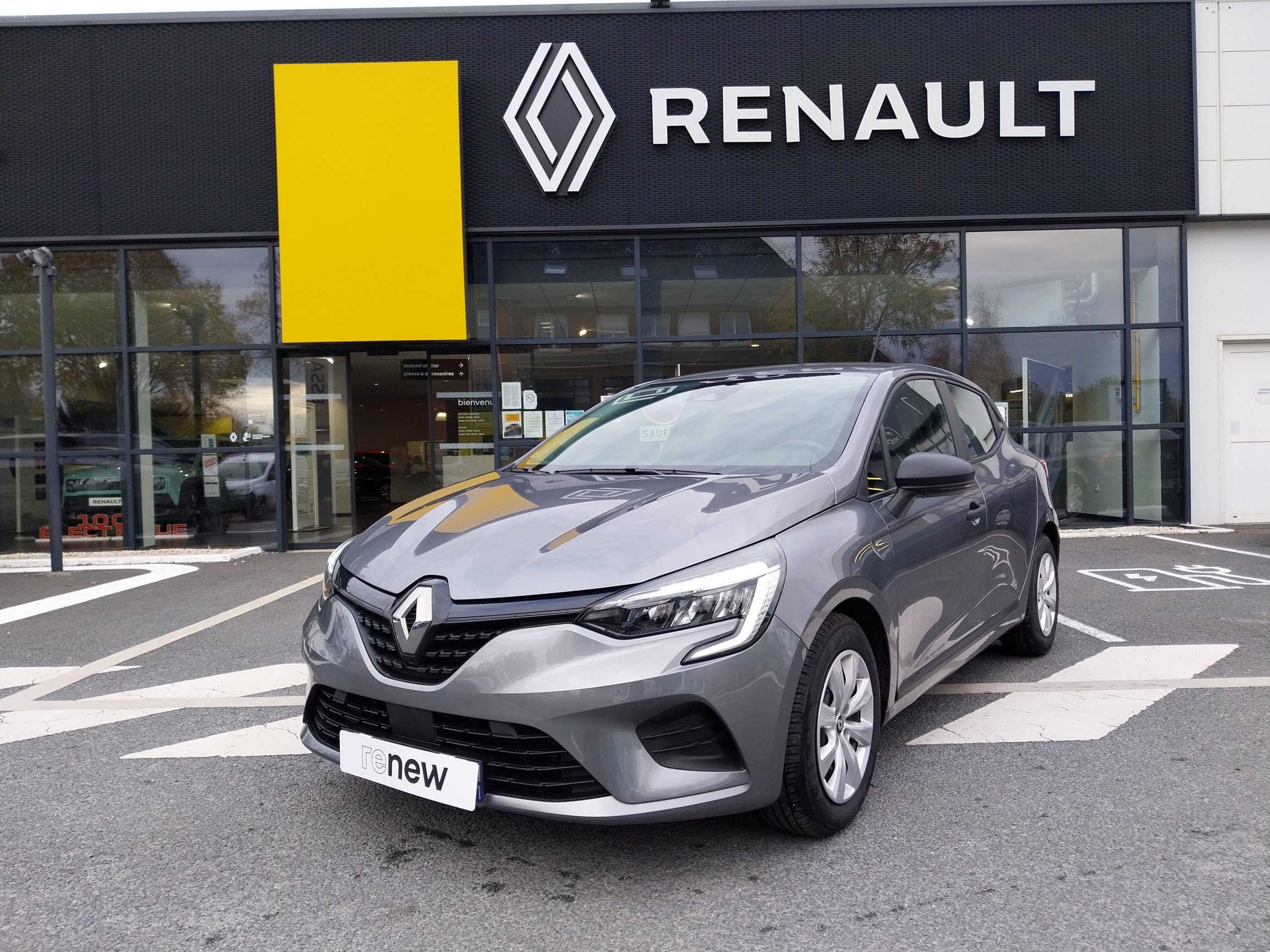 Renault Clio 5 Clio SCe 65 occasion de 2023 en vente à Argentan