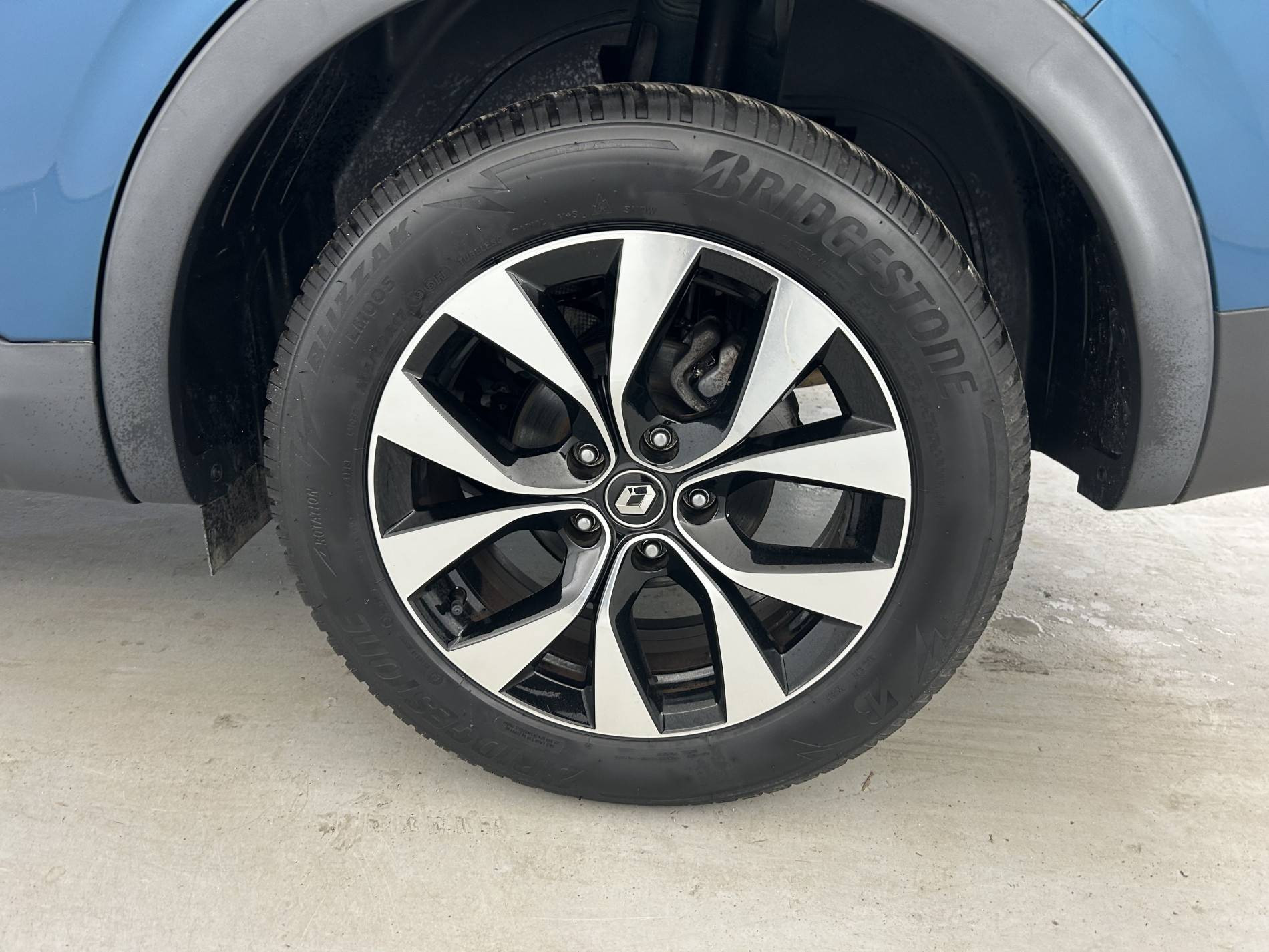 Vente en ligne Renault Arkana  E-Tech 145 - 23 au prix de 21 990 €