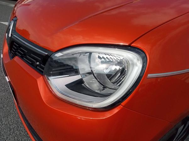 Vente en ligne Renault Twingo Electrique Twingo III E-Tech au prix de 15 990 €